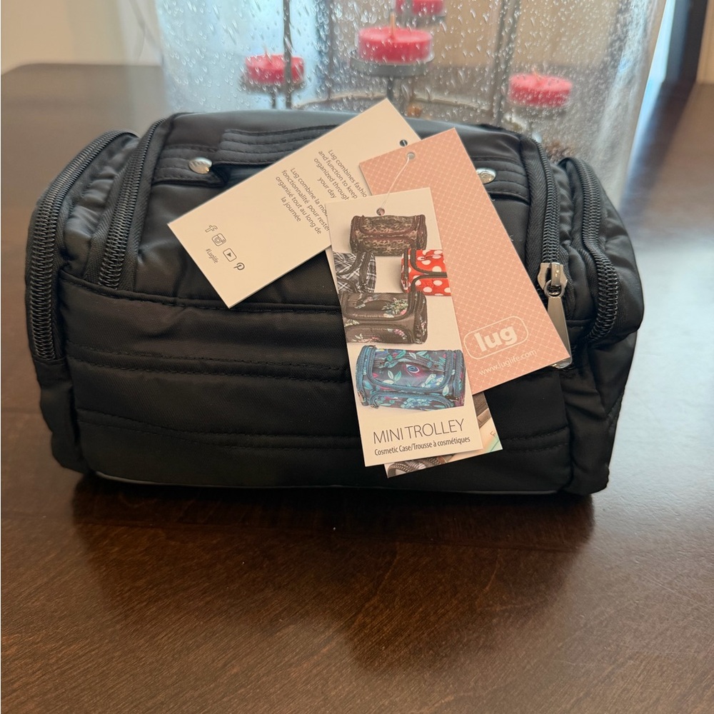 Lug Black Mini Trolley Cosmetic Case